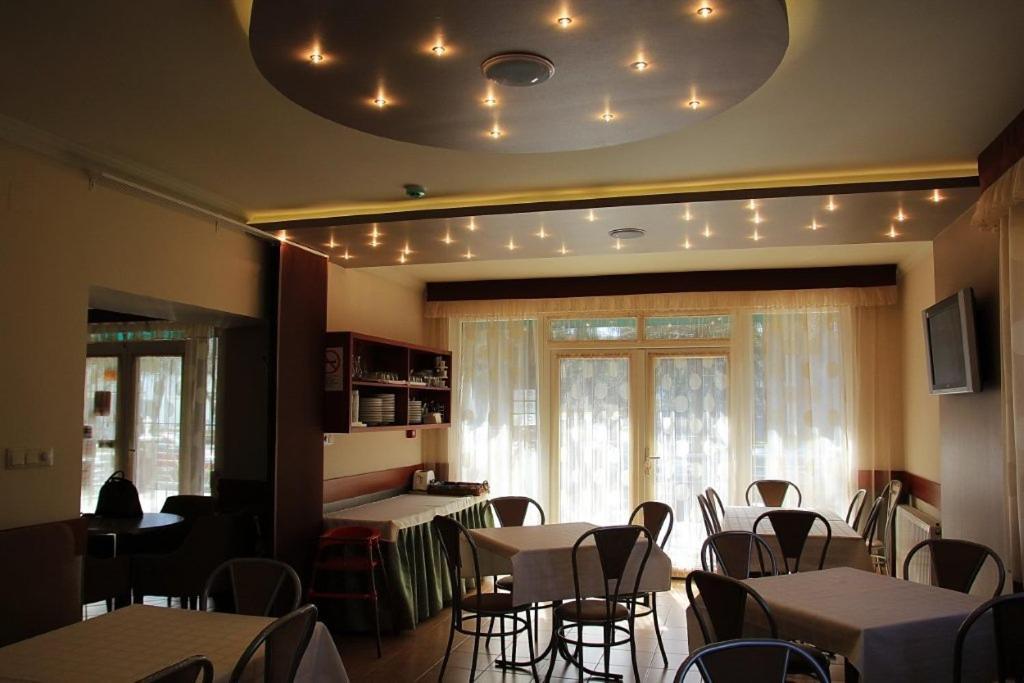 Pávai Hotel 3*